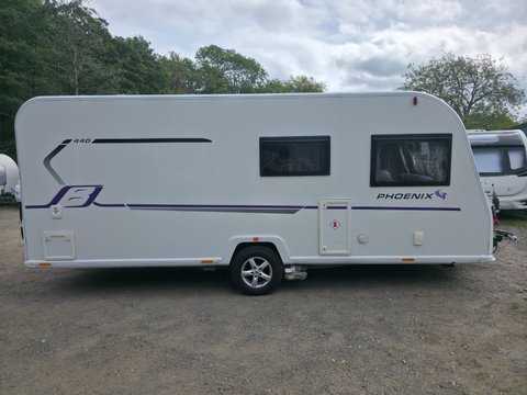 Bailey Phoenix 440  11