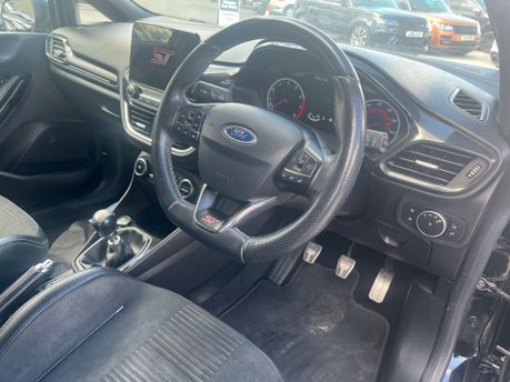 Ford Fiesta 1.5 Fiesta ST-3 T 5dr 3