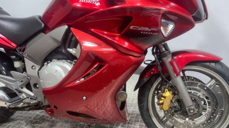 Honda CB 2010 GOOD RUNNING PROJECT BIKE SPARES OR REPAIR 1000CC 19