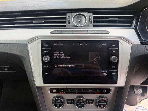 Volkswagen Passat 2.0 Passat SE Business TDI 4dr 38