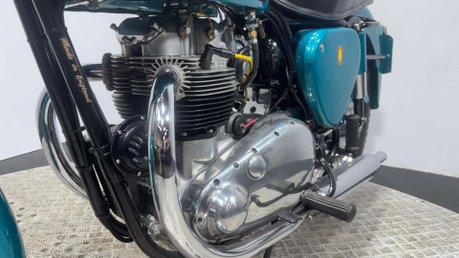 BSA A7 500 SHOOTING STAR 1958 RESTORED CLASSIC COLLECTORS PIECE 8