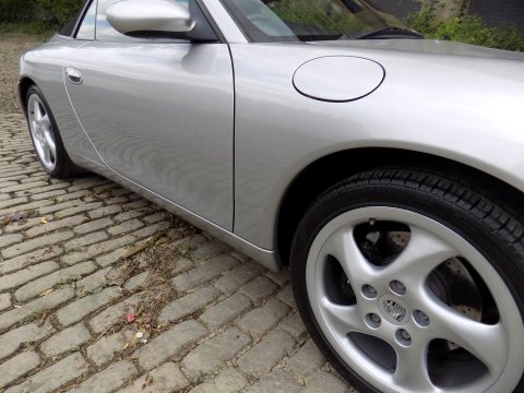 Porsche 911 Carrera 3.4 Tiptronic S Cabriolet 29