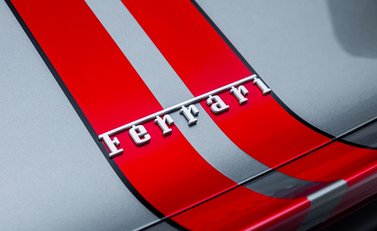 Ferrari 812 Competizione 50