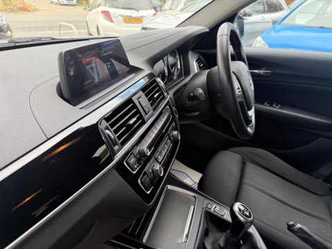 BMW 1 Series 2.0 118d Sport Euro 6 (s/s) 5dr 43