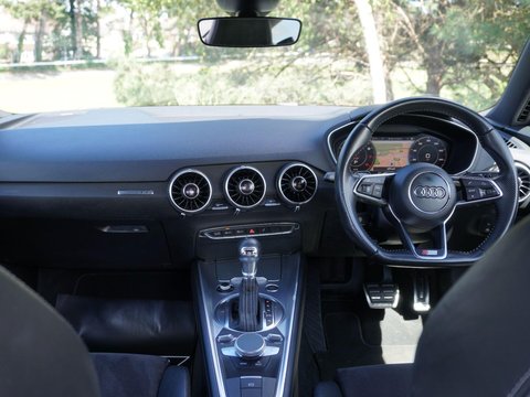 Audi TT 2.0 TFSI S line S Tronic Euro 6 (s/s) 3dr 27