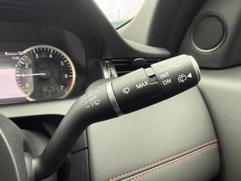 Land Rover Discovery Sport 1.5 P300e 12.2kWh R-Dynamic HSE SUV 5dr Petrol Plug-in Hybrid Auto 4WD Euro 40