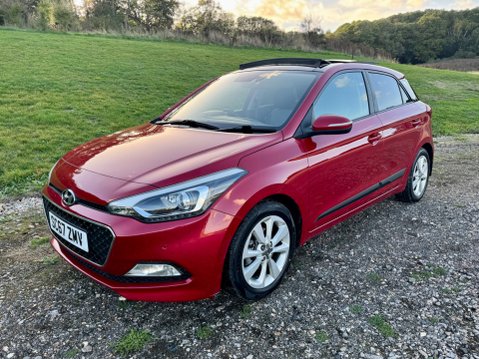 Hyundai i20 MPI PREMIUM SE NAV 8