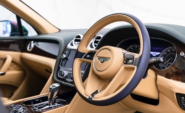 Bentley Bentayga W12 Mulliner 9