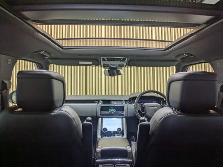 Land Rover Range Rover 3.0 Range Rover Vogue D MHEV Auto 4WD 5dr 2