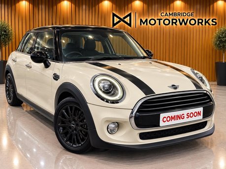 Mini Hatch COOPER