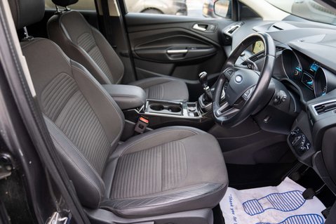 Ford Kuga 1.5 Kuga Titanium TDCI 5dr 44