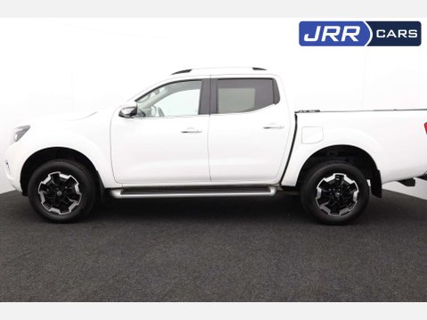 Nissan Navara 2.3 Navara Tekna dCi Auto 4WD 5dr 12