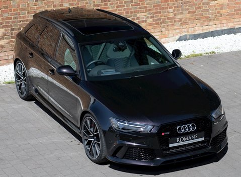 Audi RS6 Avant Performance 8
