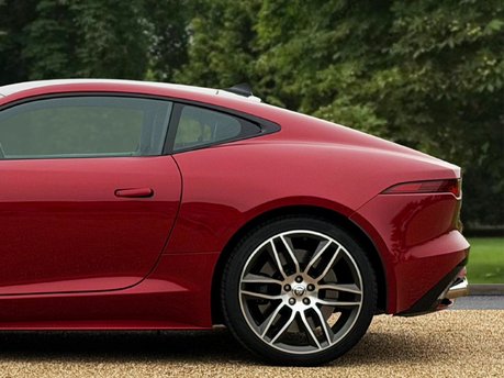 Jaguar F-Type 5.0 V8 75 Coupe AWD 11