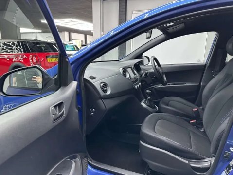 Hyundai i10 1.0 i10 Go SE 5dr 12
