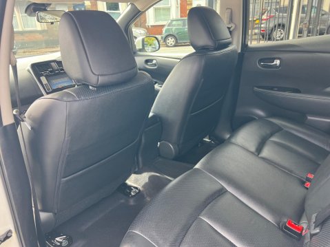 Nissan LEAF 30kWh Tekna Auto 5dr 38