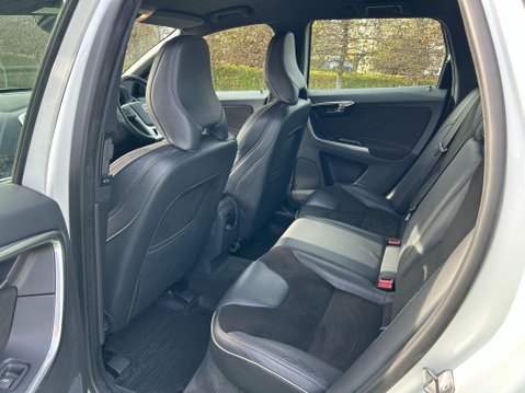 Volvo XC60 2.0 D4 R-Design Nav Auto Euro 6 (s/s) 5dr 16