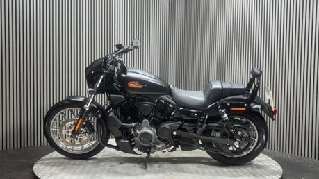 Harley-Davidson Sportster 975 RH975S Nightster Special 2024 ONLY 260 MILES MOT Cruiser bike 4