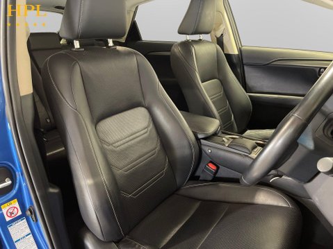 Lexus NX 2.5 300h Luxury SUV 5dr Petrol Hybrid E-CVT 4WD Euro 6 (s/s) (197 ps) 11