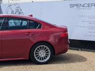 Jaguar XE R-SPORT 6