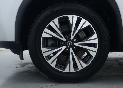 Nissan X-Trail 1.5 X-Trail N-Connecta E-4orce A 4WD 5dr 15