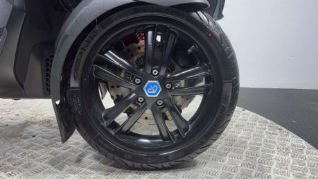 Piaggio MP3 HPE SPORT 2022 3 WHEELER TRIKE SCOOTER MOT WARRANTY 300CC 32