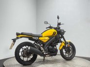 Yamaha XSR125 2021 34K 1 OWNER PROJECT BIKE SPARES OR REPAIR 125CC 3