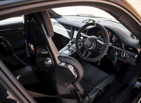 Porsche 911 (991.2) GT3 RS Weissach 14