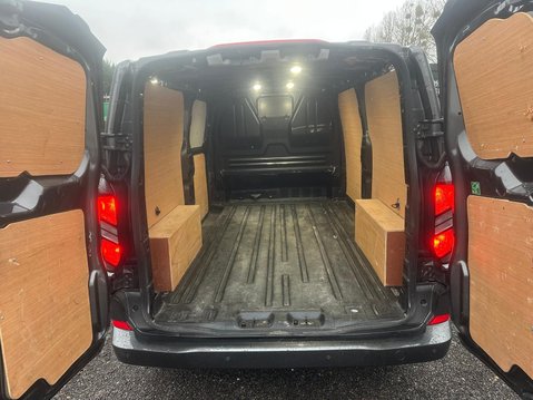 Ford Transit Custom 300 LIMITED L2H1 P/V ECOBLUE 16