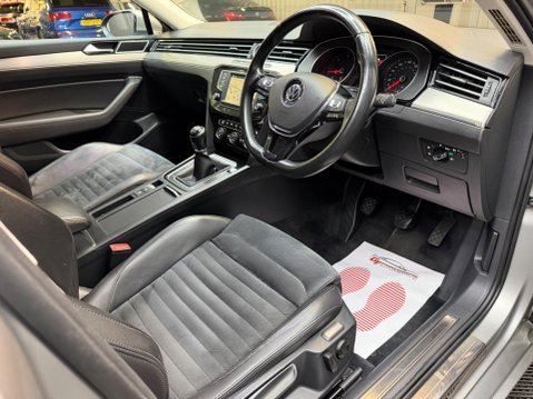 Volkswagen Passat 2.0 TDI BlueMotion Tech GT Euro 6 (s/s) 5dr 35