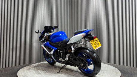 Suzuki GSX-R GSXR600 2008 K7 ONLY 14K NEW MOT 600CC SUPER SPORT 10