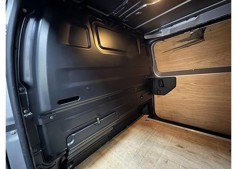 Citroen Dispatch 2.0 BlueHDi 1400 Enterprise Pro M Panel Van 6dr Diesel Manual FWD 2 Euro 6 41