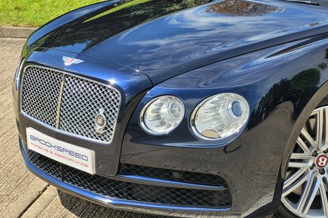 Bentley Flying Spur V8 9