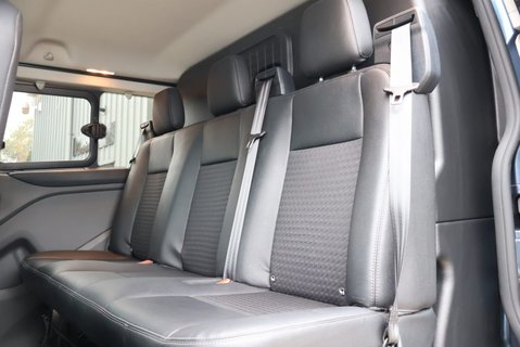 Ford Transit Custom 320 SPORT L1H1 DCIV DOUBLE CAB  Auto   PRICE MATCH OFFER  WAS 29950  20