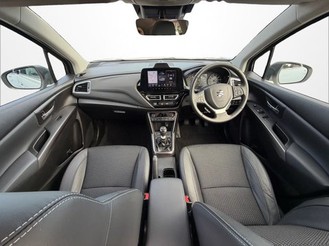Suzuki S-Cross 1.4 Boosterjet 48V Hybrid Ultra 5dr 18