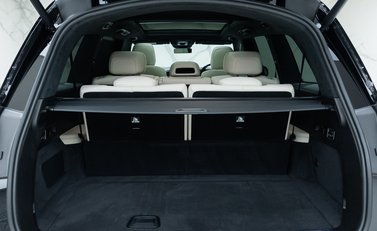 Mercedes-Benz GLS 63 AMG Night Edition Executive 44