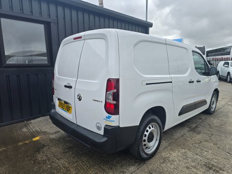 Vauxhall Combo L2H1 2300 EDITION S/S 6