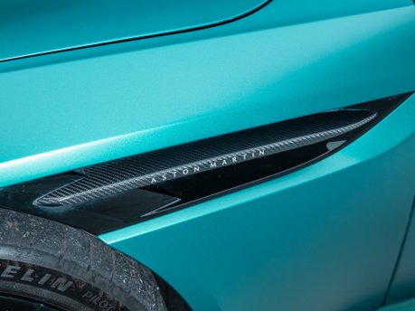 Aston Martin DB12 Coupe 