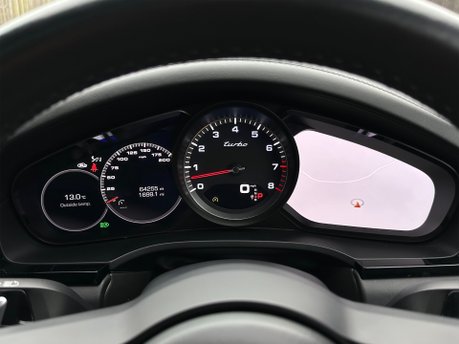 Porsche Cayenne V8 TURBO TIPTRONIC 62