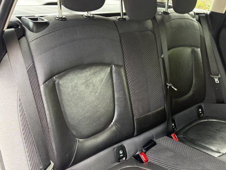 Mini Clubman COOPER 30