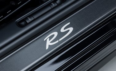 Porsche 911 GT2 RS (997) 30