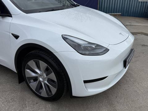 Tesla Model Y SUV 5dr Electric Auto RWD (346 ps) 13