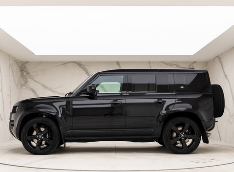 Land Rover Defender 110 V8 2