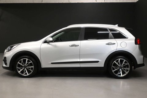 Kia Niro 1.6 Niro 3 HEV Semi-Auto 5dr 29