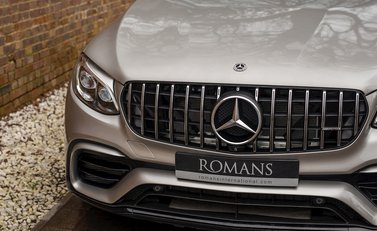 Mercedes-Benz GLC 63 4Matic 23