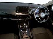 Nissan Qashqai 1.3 DIG-T MHEV N-Connecta SUV 5dr Petrol Hybrid Manual Euro 6 (s/s) (140 ps 18