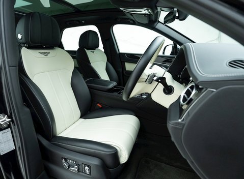 Bentley Bentayga V8 10