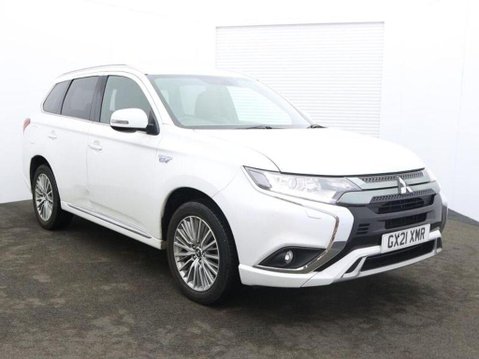 Mitsubishi Outlander PHEV DYNAMIC 1
