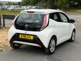 Toyota Aygo VVT-I X-PRESSION 22