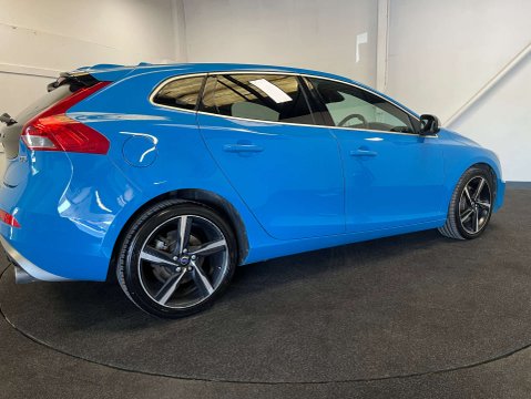 Volvo V40 2.0 V40 R-Design Nav D3 Auto 5dr 36